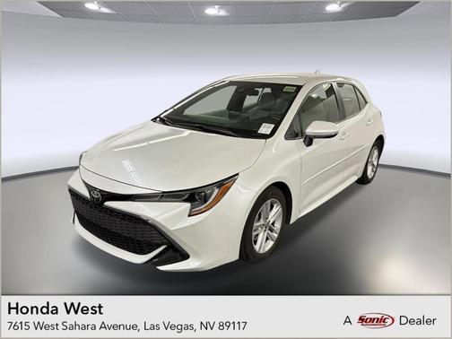 White 2022 Toyota Corolla Hatchback XSE
