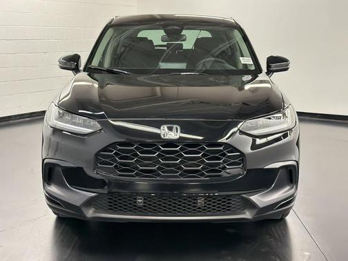 Black 2024 Honda HR-V LX