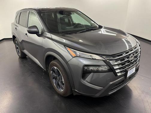 Gun Metallic 2024 Nissan Rogue SV