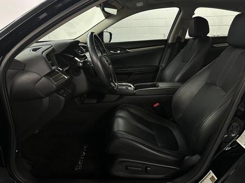 2021 Honda Civic Touring