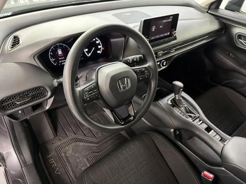 Gray 2023 Honda HR-V LX
