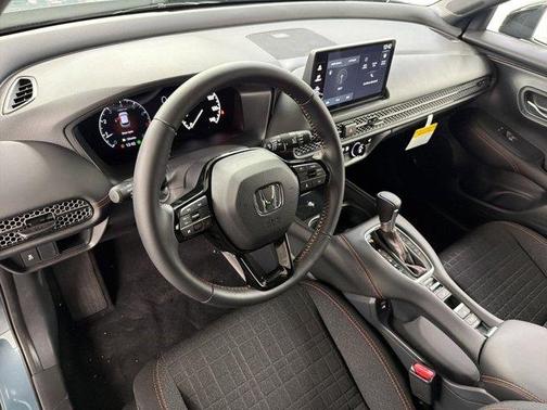 Pearl 2026 Honda HR-V Sport