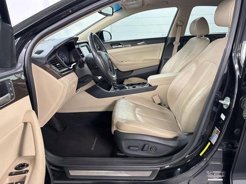 Phantom Black 2018 Hyundai SONATA Limited