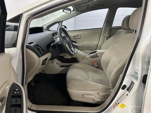 2012 Toyota Prius Base