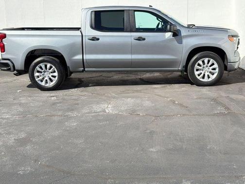 Sterling Gray Metallic 2024 Chevrolet Silverado 1500 Custom