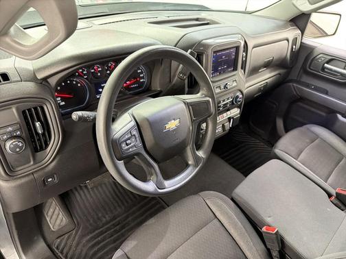 Sterling Gray Metallic 2024 Chevrolet Silverado 1500 Custom