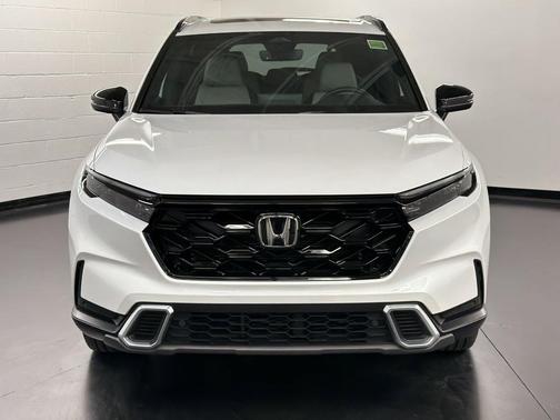White 2024 Honda CR-V Hybrid Sport Touring