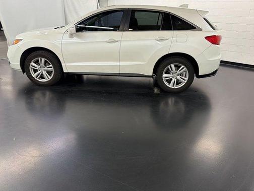 White 2014 Acura RDX Technology