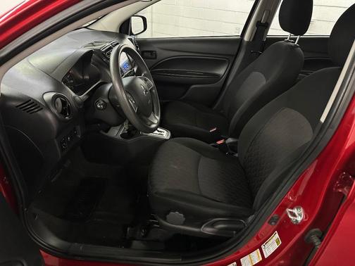 2022 Mitsubishi Mirage ES