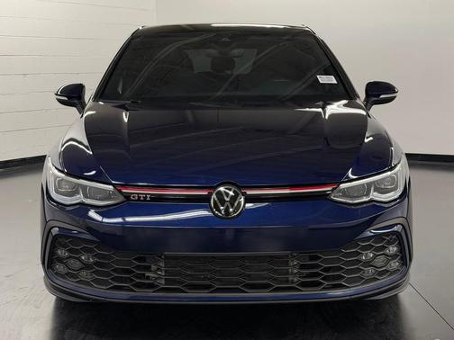 2024 Volkswagen Golf GTI 2.0T SE