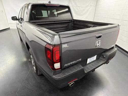 Gray 2023 Honda Ridgeline RTL