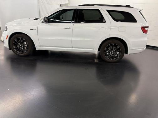 White Knuckle Clearcoat 2025 Dodge Durango R/T