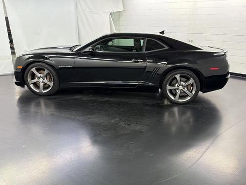 Black 2013 Chevrolet Camaro 2SS