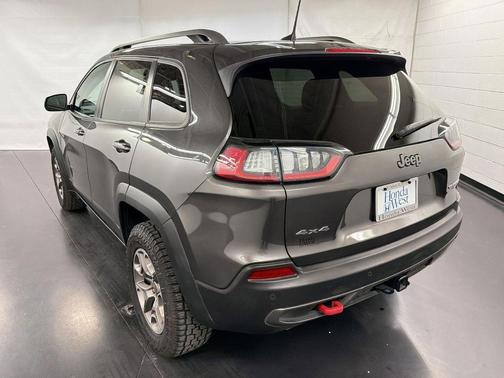 2021 Jeep Cherokee Trailhawk
