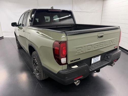 Ash Green 2026 Honda Ridgeline TrailSport+