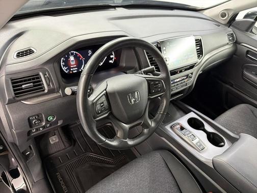 Black 2024 Honda Ridgeline Sport