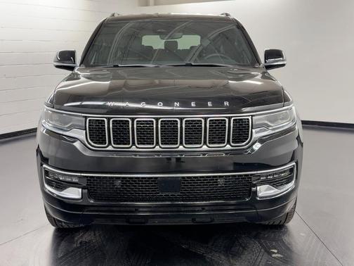 2025 Jeep Wagoneer L Base