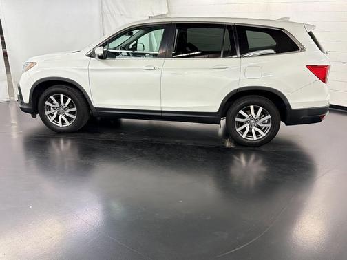 White 2021 Honda Pilot EX-L