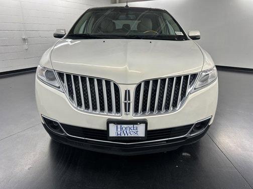 2013 Lincoln MKX Base