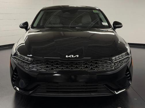 2022 Kia K5 EX
