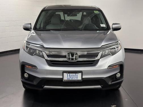 Silver 2021 Honda Pilot EX