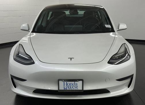 2020 Tesla Model 3 Standard Range