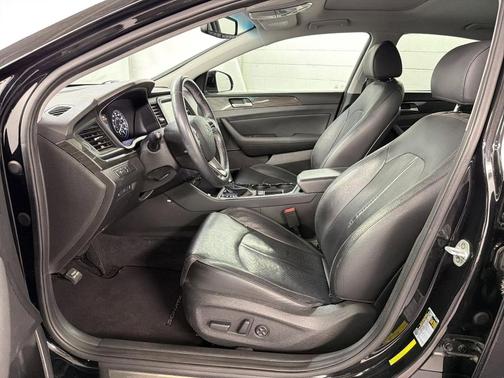 Phantom Black 2018 Hyundai SONATA Limited