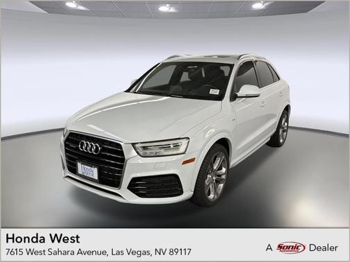 Glacier White Metallic 2017 Audi Q3 2.0T Prestige