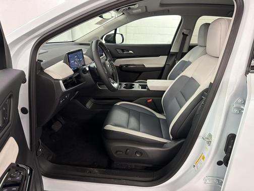 White Pearl 2026 Honda Prologue Touring