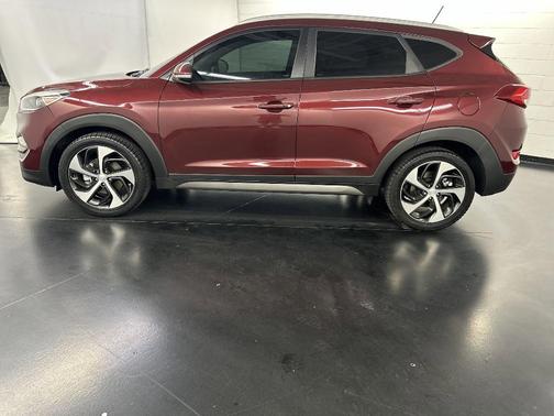 2016 Hyundai TUCSON Sport