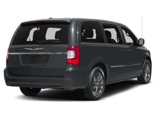 2015 Chrysler Town & Country S