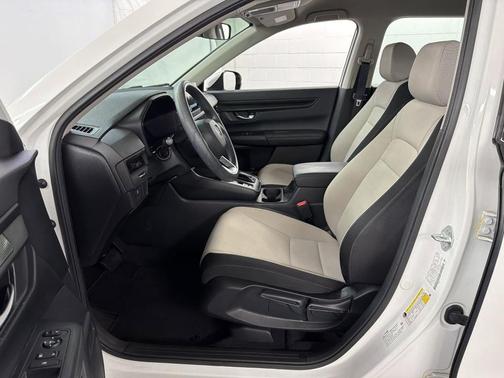 White 2023 Honda CR-V LX