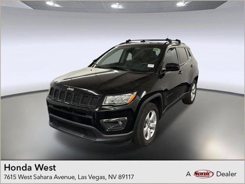 Diamond Black 2017 Jeep Compass Latitude
