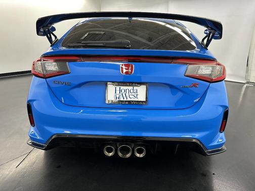 2023 Honda Civic Type R Base