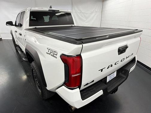 2025 Toyota Tacoma TRD Off Road