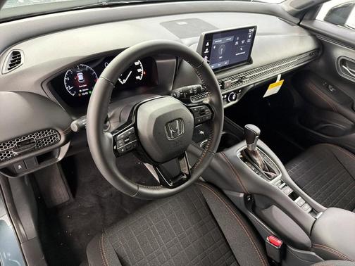 Pearl 2027 Honda HR-V Sport