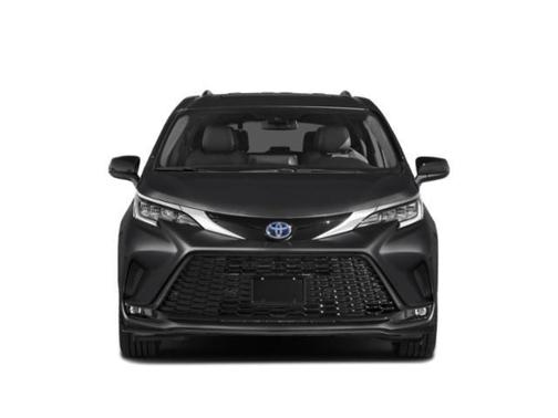 2022 Toyota Sienna XSE 7 Passenger