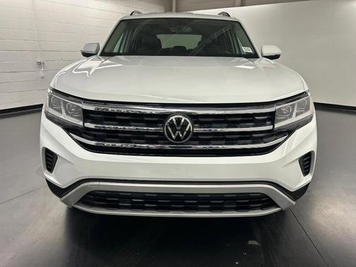 2022 Volkswagen Atlas 3.6L SE w/Technology