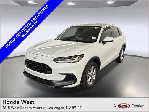 Platinum White Pearl 2024 Honda HR-V LX