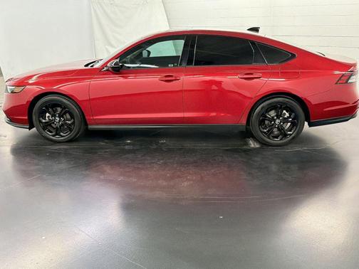 Red 2025 Honda Accord SE