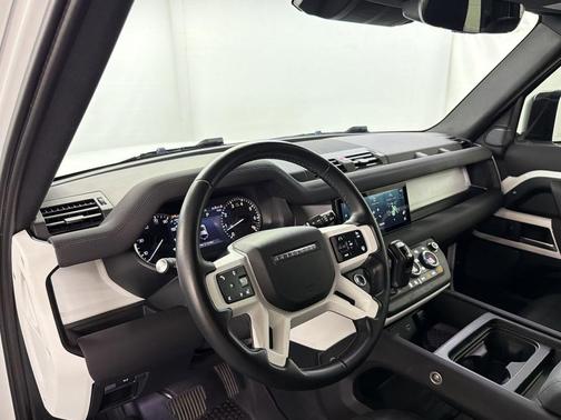 2023 Land Rover Defender 110 S