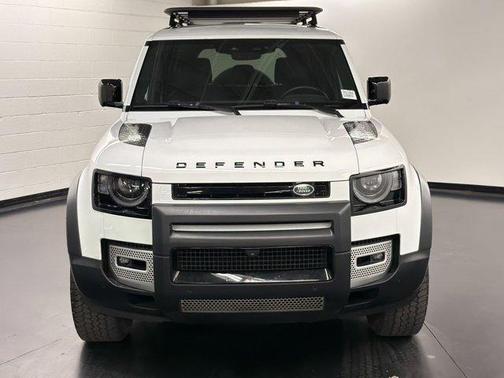 2023 Land Rover Defender 110 S