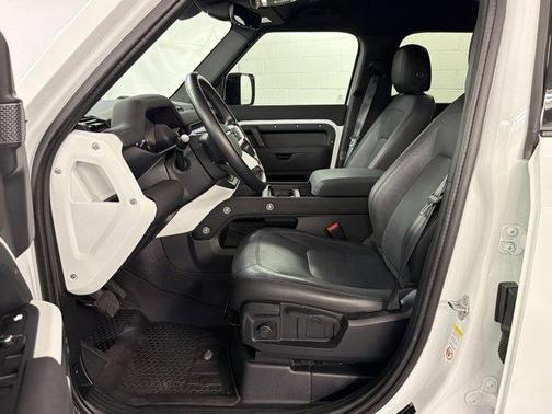 2023 Land Rover Defender 110 S