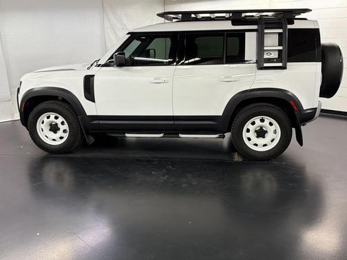 2023 Land Rover Defender 110 S