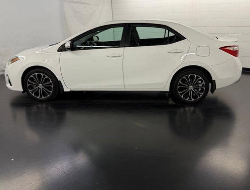 2015 Toyota Corolla S Plus