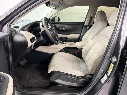 Gray 2023 Honda HR-V LX