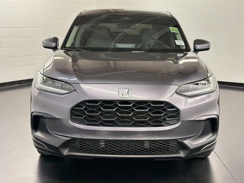 Gray 2023 Honda HR-V LX