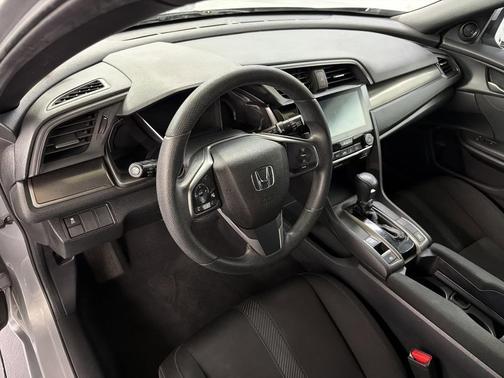 Lunar Silver Metallic 2018 Honda Civic EX