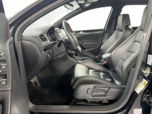 2013 Volkswagen GTI Drivers Edition