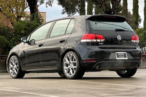 2013 Volkswagen GTI Drivers Edition